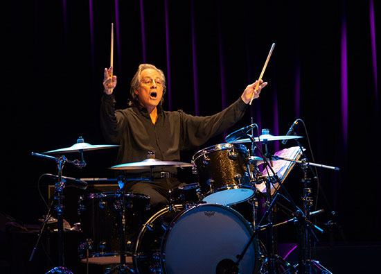 Max Weinberg S Jukebox Sets Seattle On Fire The Triple