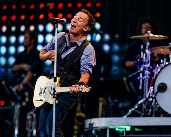 Backstreets.com: Springsteen News Archive Jul-Aug 2021