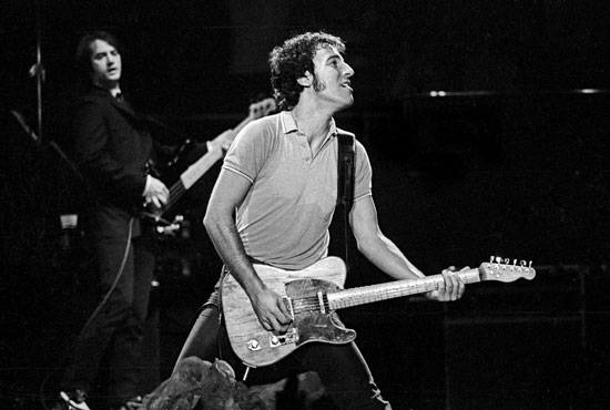 Backstreets.com: Springsteen News Archive Nov-Dec 2021